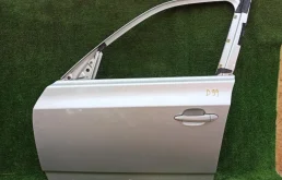 Дверь BMW E83