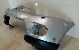 Бампер передний для Mitsubishi Pajero Sport на фотографиях