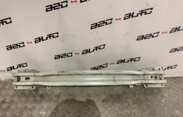 Бампер для Volvo XC70 2015 года на фотографиях