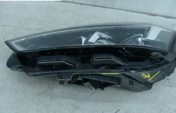 Фара левая для Audi A5 2022 года на фотографиях