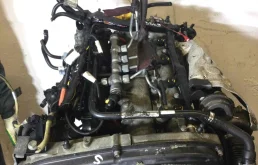 Двигатель без навесного для Fiat Doblo 2010 года на фотографиях