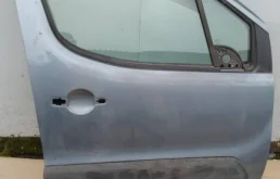 Двери для Citroen Berlingo 2021 года на фотографиях