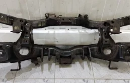 Задний подрамник для Mazda CX 7 на фотографиях