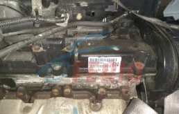 Двигатель без навесного для Dodge Caravan на фотографиях