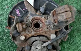 Кулак поворотный левый для Volkswagen Jetta на фотографиях