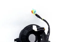 Подрулевой шлейф для Toyota RAV4 на фотографиях