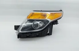 Фара левая для Ford Explorer 2013 года на фотографиях
