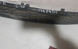 Решетка переднего бампера для Skoda Rapid 2019 года на фотографиях