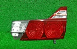 Фары для Toyota Alphard 2008 года на фотографиях