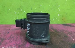 Датчик массового расхода воздуха для Audi Q7 на фотографиях