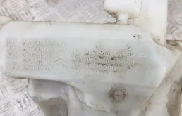 Бачок стеклоомывателя задний для Peugeot Partner Tepee на фотографиях