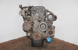 Двигатель без навесного для Hyundai Lantra на фотографиях