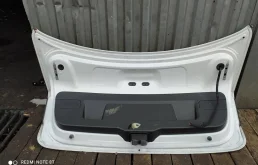 Дверь багажника для Volkswagen Jetta 2017 года на фотографиях