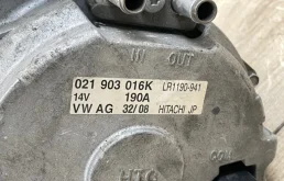 Генератор для Audi Q7 на фотографиях