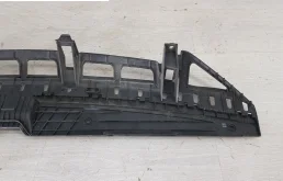 Кожух замка капота для Hyundai Solaris на фотографиях