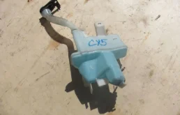 Бачок омывателя для Mazda CX 5 2016 года на фотографиях