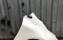 Крылья для Toyota Corolla 2019 года на фотографиях