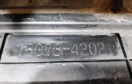 Молдинг двери передний правый для Toyota RAV4 на фотографиях