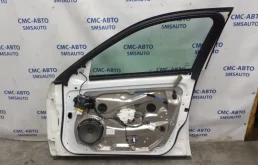 Дверь передняя правая для Mercedes-Benz E class 2015 года на фотографиях