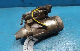 Стартер для Nissan Primera на фотографиях