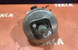 Вакуумный усилитель тормозов для BMW X3 на фотографиях