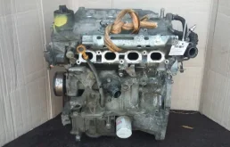 Двигатель без навесного для Nissan Tiida 2007 года на фотографиях