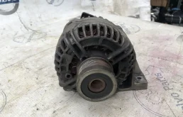 Генератор для Volvo XC90 2013 года на фотографиях