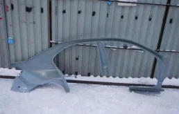 Заднее правое крыло для Skoda Rapid 2023 года на фотографиях