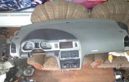 Приборная панель для Audi Q7 на фотографиях