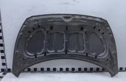 Замок капота для Hyundai Solaris на фотографиях