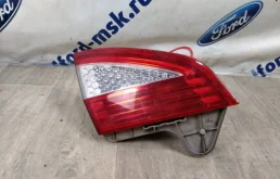 Задний фонарь левый внутренний (1486771) для Ford Mondeo 4