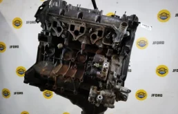 Двигатель без навесного для Ford Ranger 2012 года на фотографиях