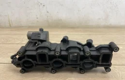 Впускной коллектор Audi Q7 2007-2009 4L