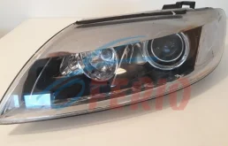 Фара правая для Audi Q7 на фотографиях