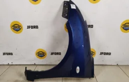 Крылья для Suzuki Swift на фотографиях