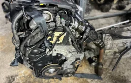 Двигатель для Citroen Berlingo 2014 года на фотографиях