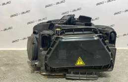 Фара ксенон левая для Audi A5 2010 года на фотографиях