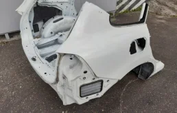 Заднее левое крыло для Volkswagen Touareg 2013 года на фотографиях