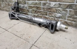 Рулевая рейка для Audi Q5 2016 года на фотографиях