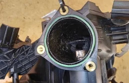 Впускной коллектор для BMW X3 на фотографиях