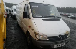 Mercedes-Benz Sprinter 2.2D (109Hp) (611.981) RWD MT в разборе у CARVentum