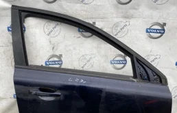 Двери для Volvo XC70 2014 года на фотографиях