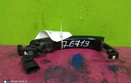 Ручка двери передняя левая внешняя для Audi Q7 2012 года на фотографиях