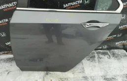 Дверь задняя левая для Honda Accord 2011 года на фотографиях