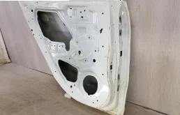 Дверь задняя левая для Kia Picanto 2018 года на фотографиях