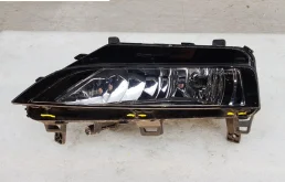 Фара противотуманная передняя левая (60U941699) для Skoda Rapid II 2020+