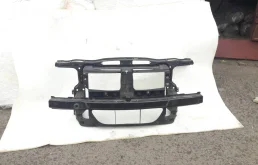 Суппорт радиатора (телевизор!!!!!!)  51647173564 для BMW 3er Е90 2005-2011