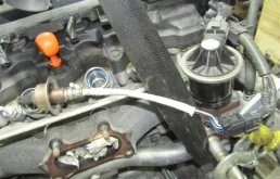 Лямбда-зонд (верхний) для Honda Civic 2005 года на фотографиях