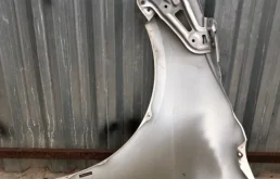 Крылья для Toyota Corolla 2019 года на фотографиях