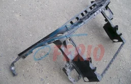 Панель радиатора (телевизор) для Mercedes-Benz GL class на фотографиях